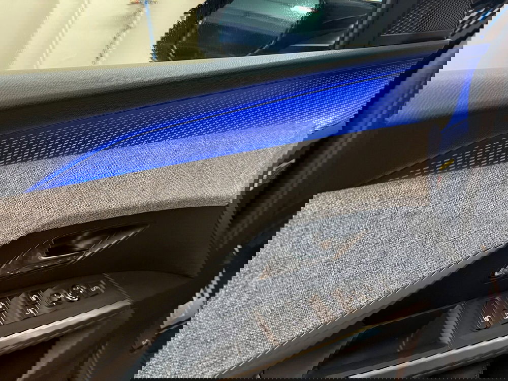 Peugeot 3008 usata a Bari (14)