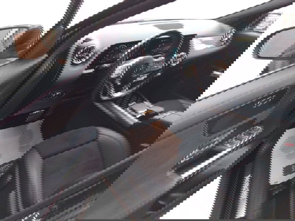 Mercedes-Benz GLA SUV usata a Pescara (5)