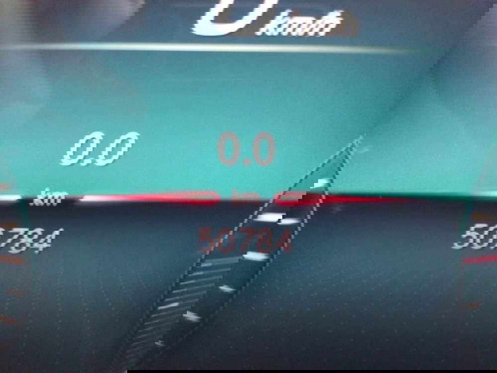 Mercedes-Benz GLA SUV usata a Pescara (9)