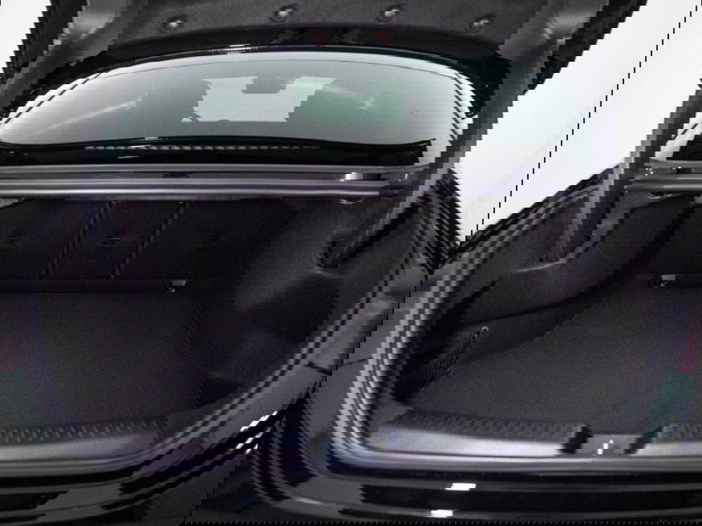 Mercedes-Benz CLA nuova a Macerata (9)