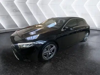 Mercedes-Benz Classe A 180 d AMG Line Advanced Plus auto del 2024 usata a Napoli