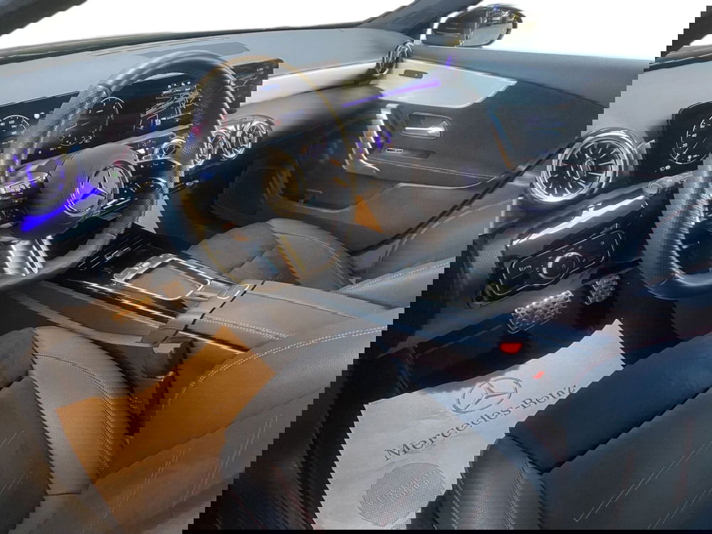 Mercedes-Benz Classe A usata a Napoli (11)