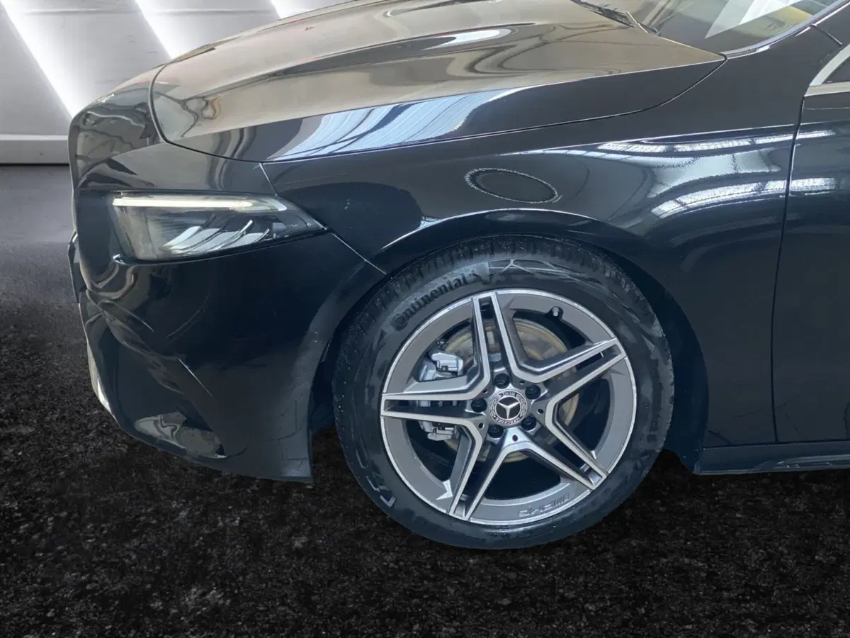 Mercedes-Benz Classe A usata a Napoli (9)