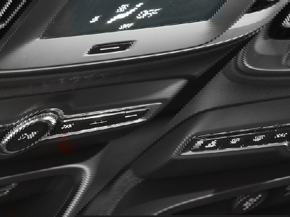 Volvo XC40 usata a Prato (13)