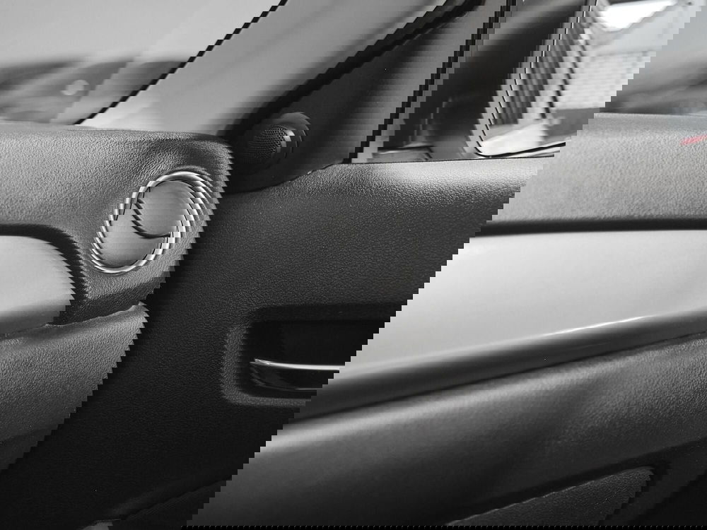 Suzuki Vitara usata a Prato (15)