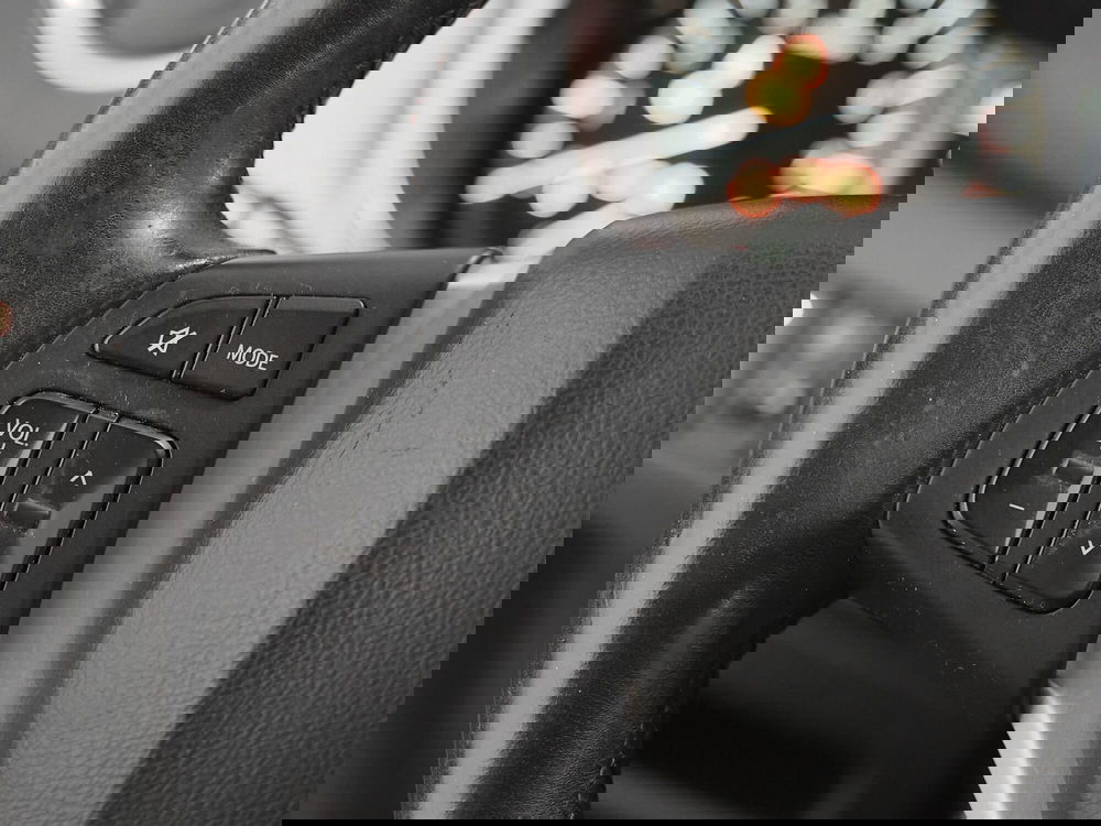 Suzuki Vitara usata a Prato (9)