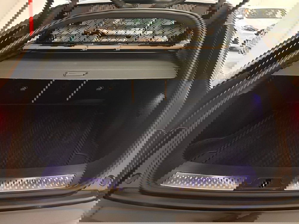 Land Rover Range Rover Velar usata a Torino (13)