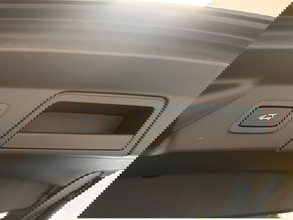 Land Rover Range Rover Velar usata a Torino (16)