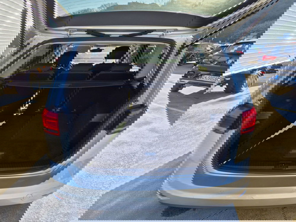 Volkswagen Touran usata a Asti (12)