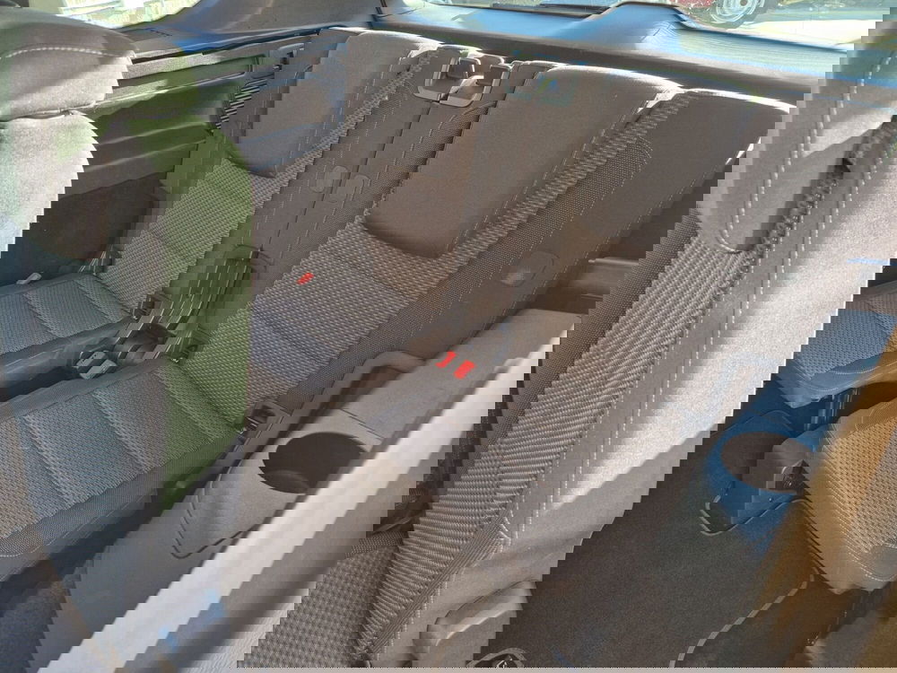 Volkswagen Touran usata a Asti (20)