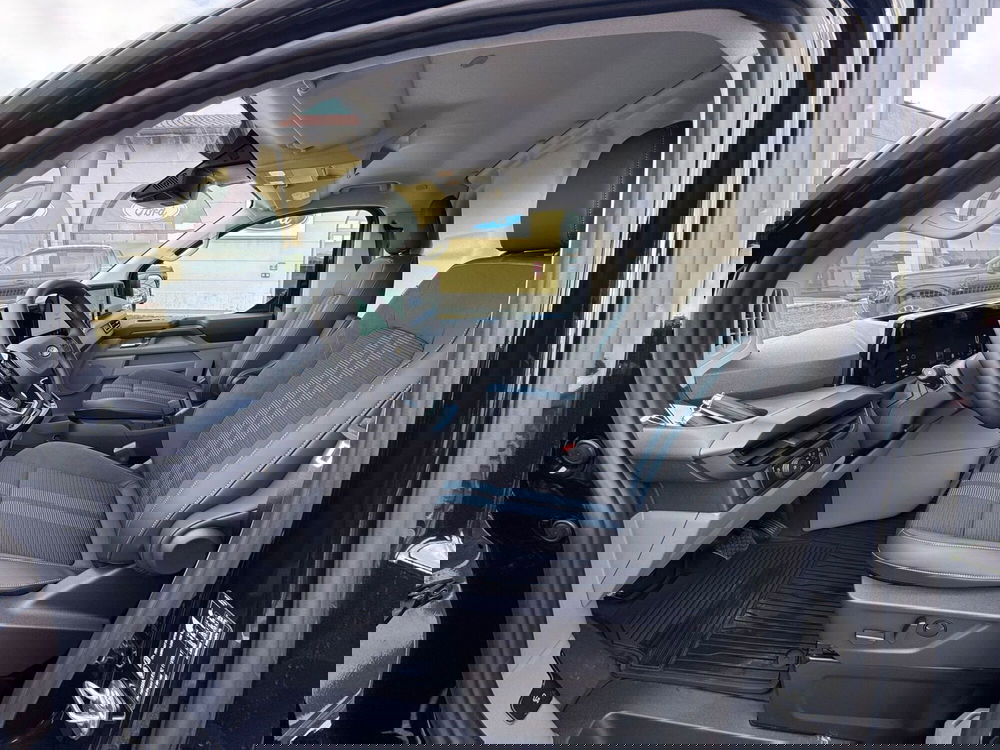 Ford Transit Custom Furgone nuova a Treviso (11)