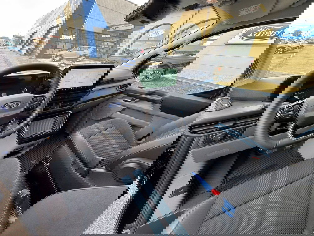 Ford Transit Custom Furgone nuova a Treviso (13)