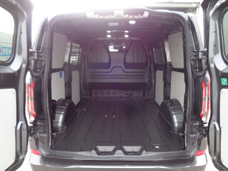 Ford Transit Custom Furgone nuova a Treviso (14)