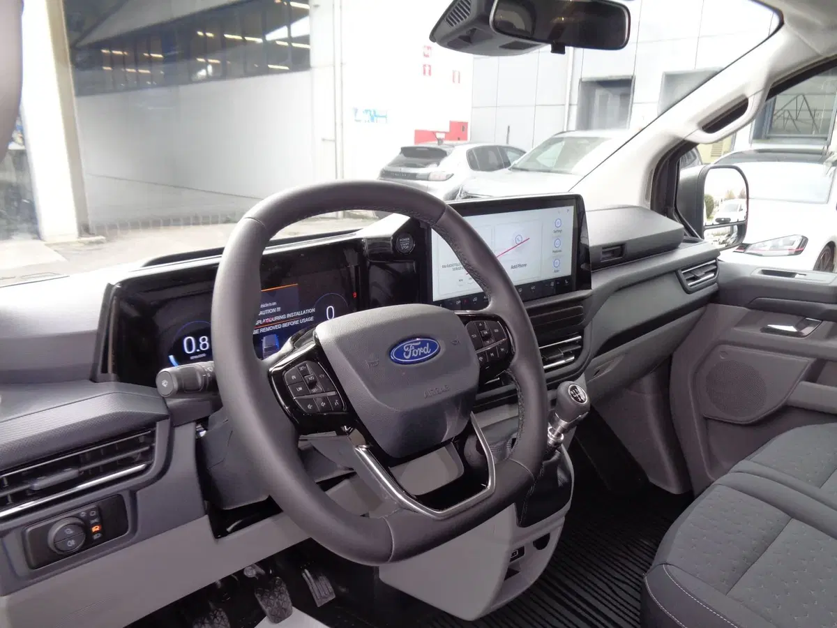 Ford Transit Custom Furgone nuova a Treviso (7)
