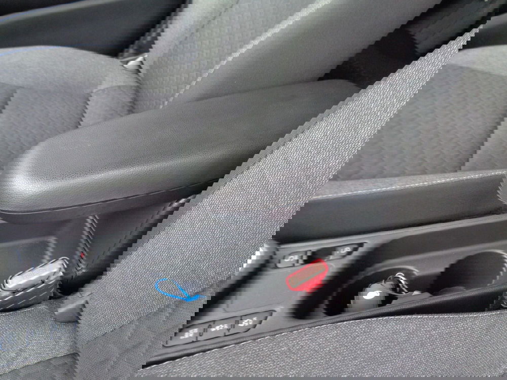 Toyota Yaris Cross usata a Treviso (18)