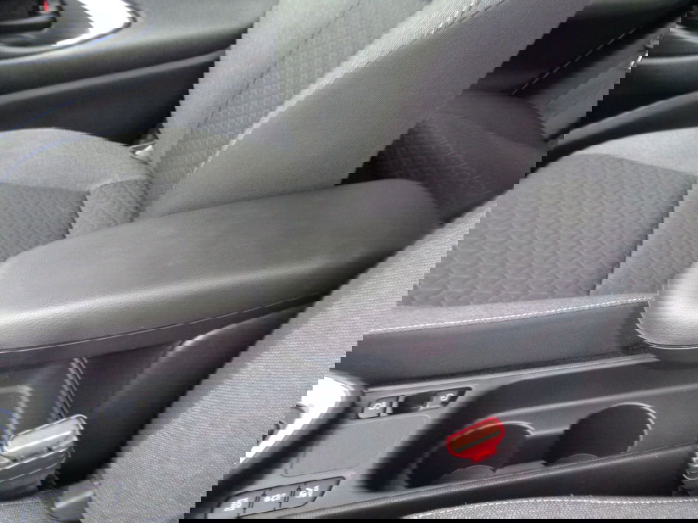 Toyota Yaris Cross usata a Treviso (18)