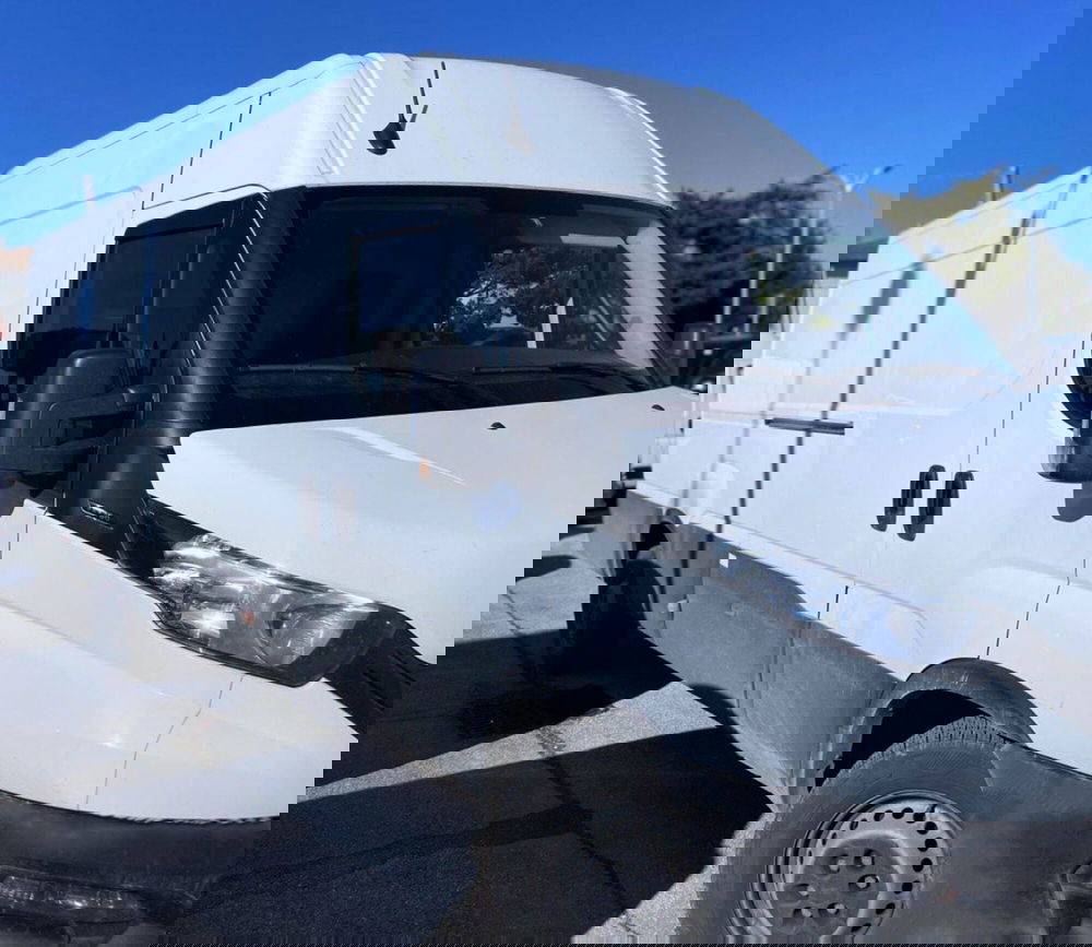 Iveco Daily Furgone usata a Perugia (2)