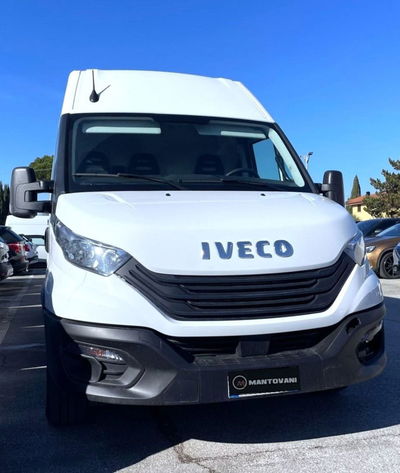 Iveco Daily Furgone 35S16V 2.3 HPT PLM-TM Furgone del 2023 usata a Bastia Umbra
