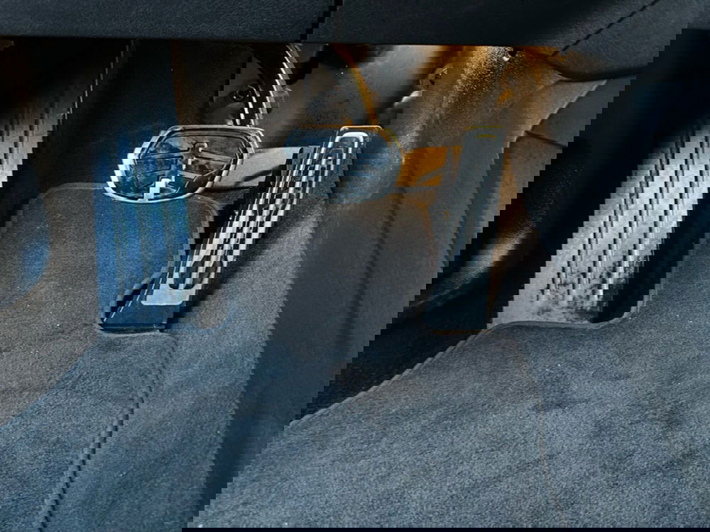 BMW Serie 1 usata a Caserta (13)