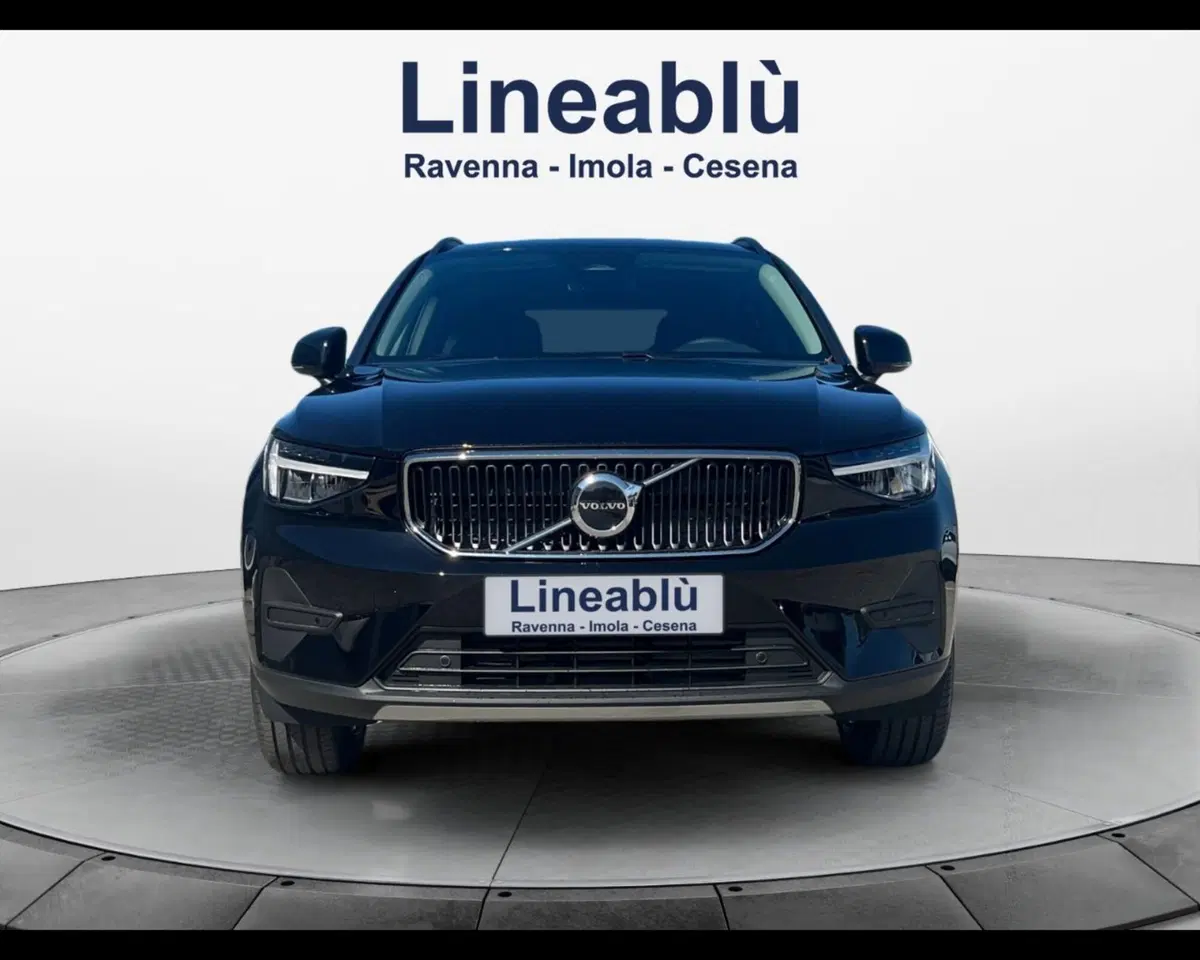 Volvo XC40 nuova a Bologna (8)