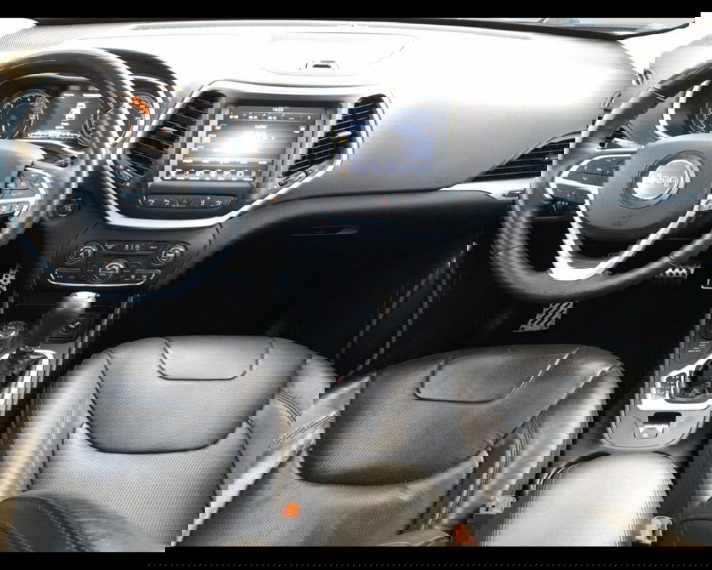 Jeep Cherokee usata a Ravenna (10)