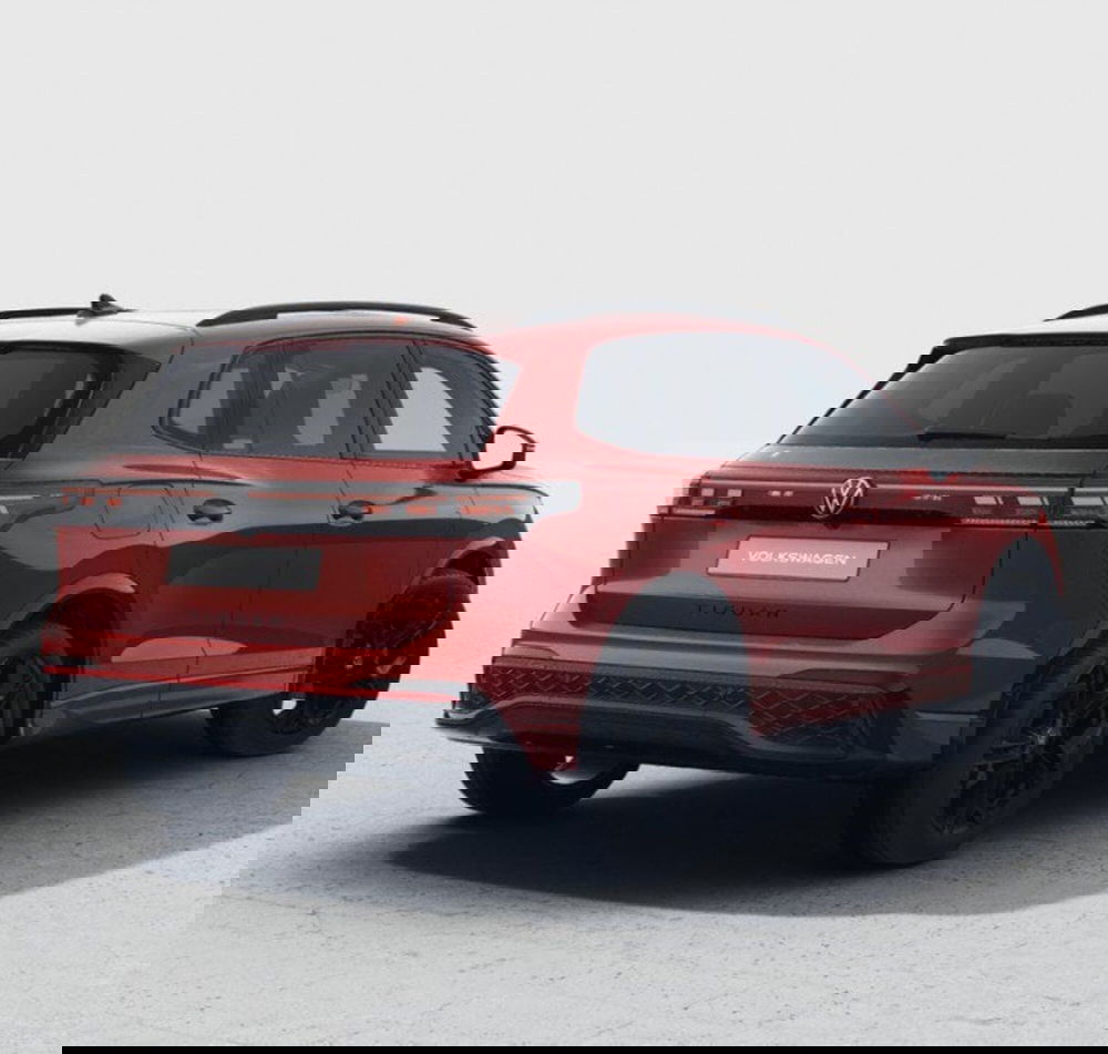 Volkswagen Tiguan nuova a Bologna (2)