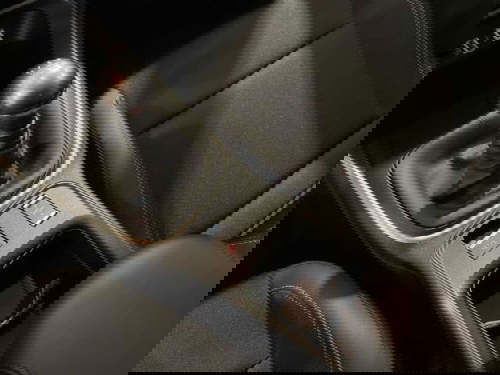 Jeep Avenger usata a Pistoia (17)