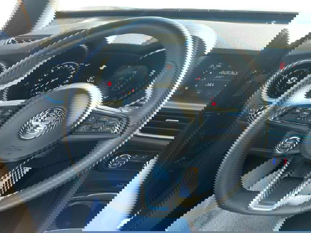 Alfa Romeo Stelvio usata a Frosinone (13)