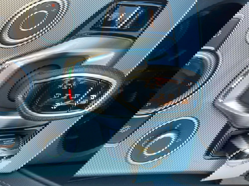 Alfa Romeo Stelvio usata a Frosinone (17)