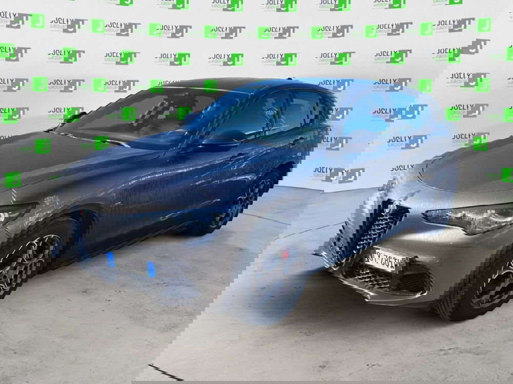 Alfa Romeo Stelvio usata a Frosinone (2)