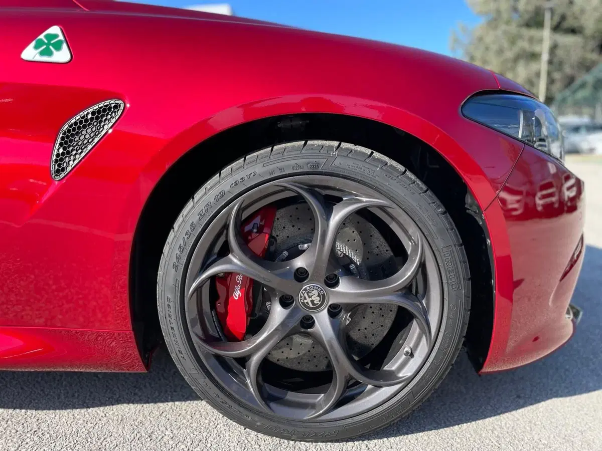 Alfa Romeo Giulia nuova a Ancona (10)