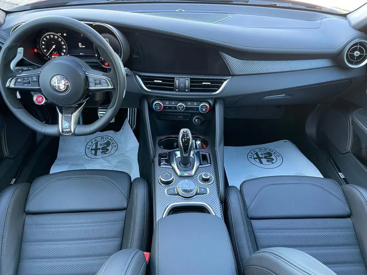Alfa Romeo Giulia nuova a Ancona (13)