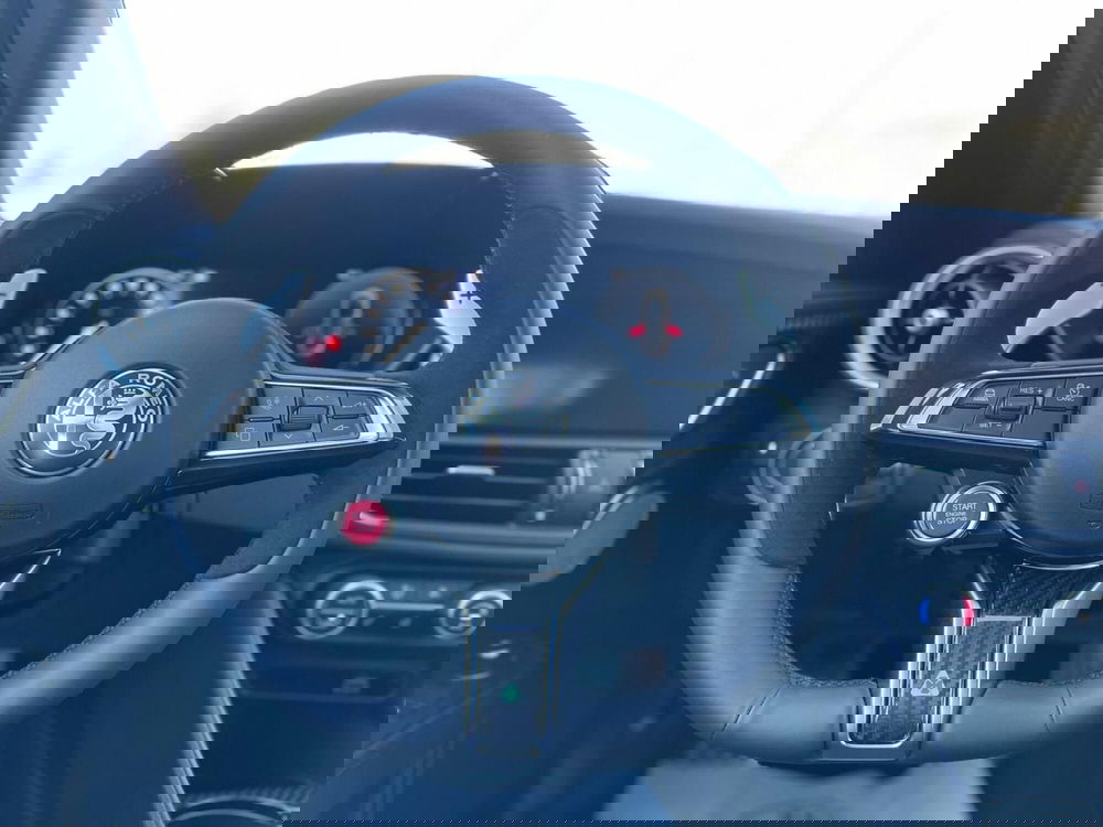 Alfa Romeo Giulia nuova a Ancona (14)