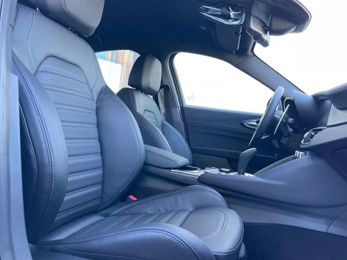 Alfa Romeo Giulia nuova a Ancona (16)