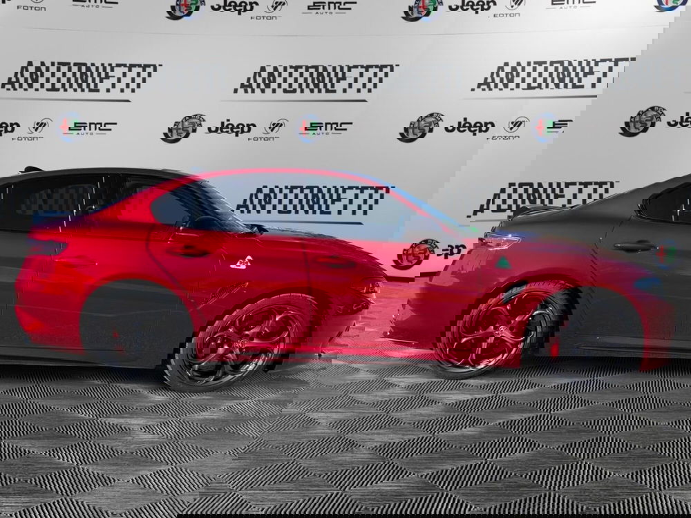 Alfa Romeo Giulia nuova a Ancona (4)