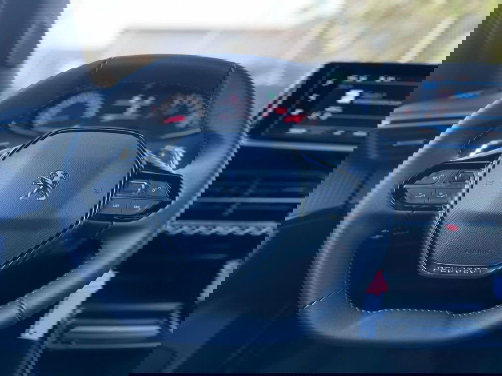 Peugeot 2008 usata a Ancona (11)