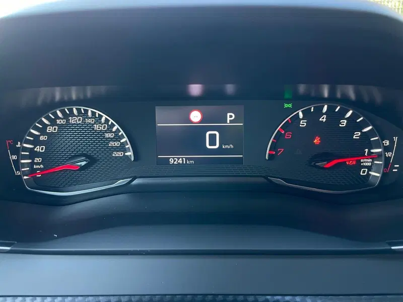 Peugeot 2008 usata a Ancona (12)