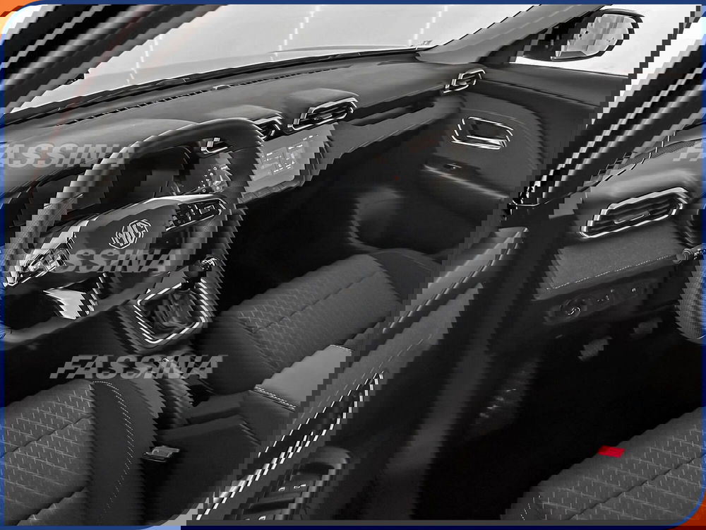 Mg ZS nuova a Milano (9)