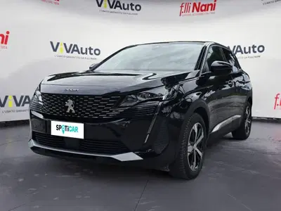 Peugeot 3008 BlueHDi 130 S&amp;S EAT8 Allure Pack del 2024 usata a Massa