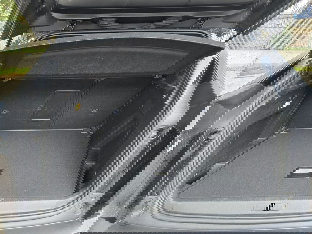 Peugeot 3008 usata a Massa-Carrara (12)