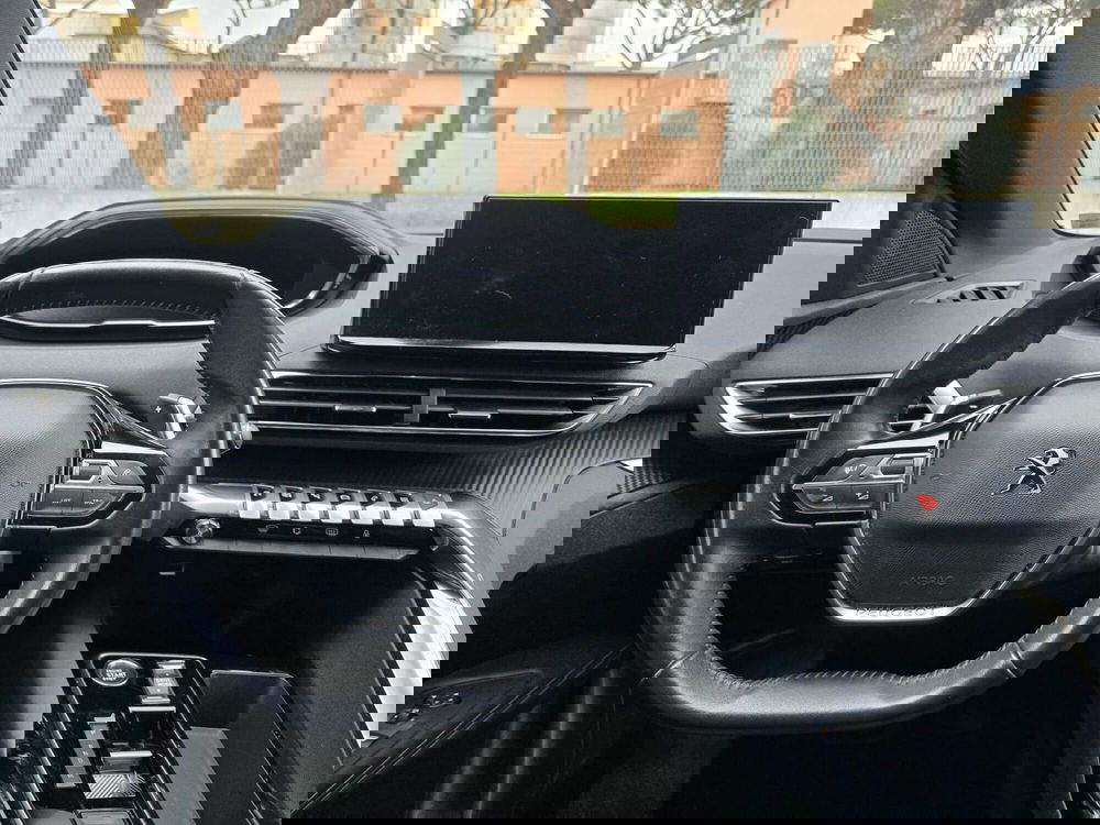 Peugeot 3008 usata a Massa-Carrara (14)