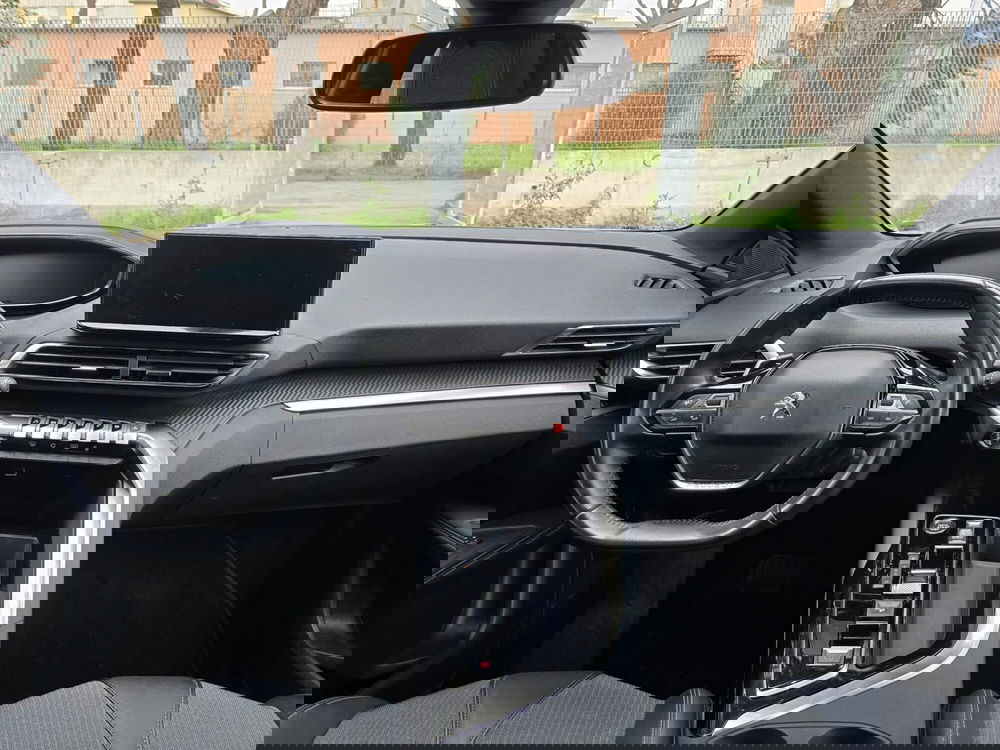 Peugeot 3008 usata a Massa-Carrara (6)