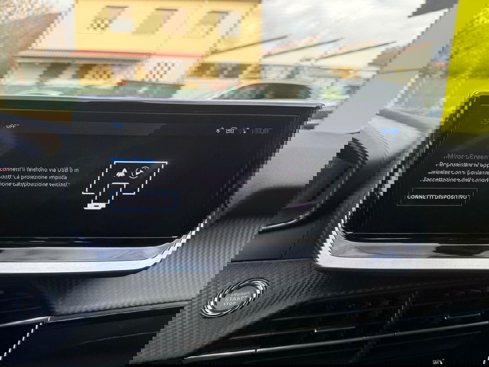 Peugeot 208 usata a Massa-Carrara (17)