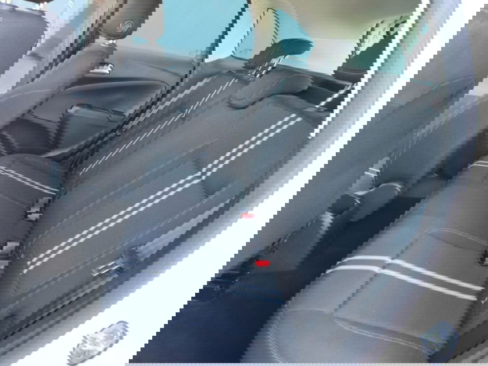 Opel Crossland usata a Foggia (18)