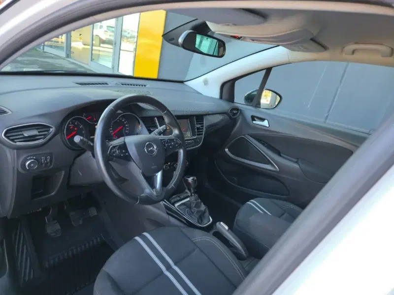 Opel Crossland usata a Foggia (9)