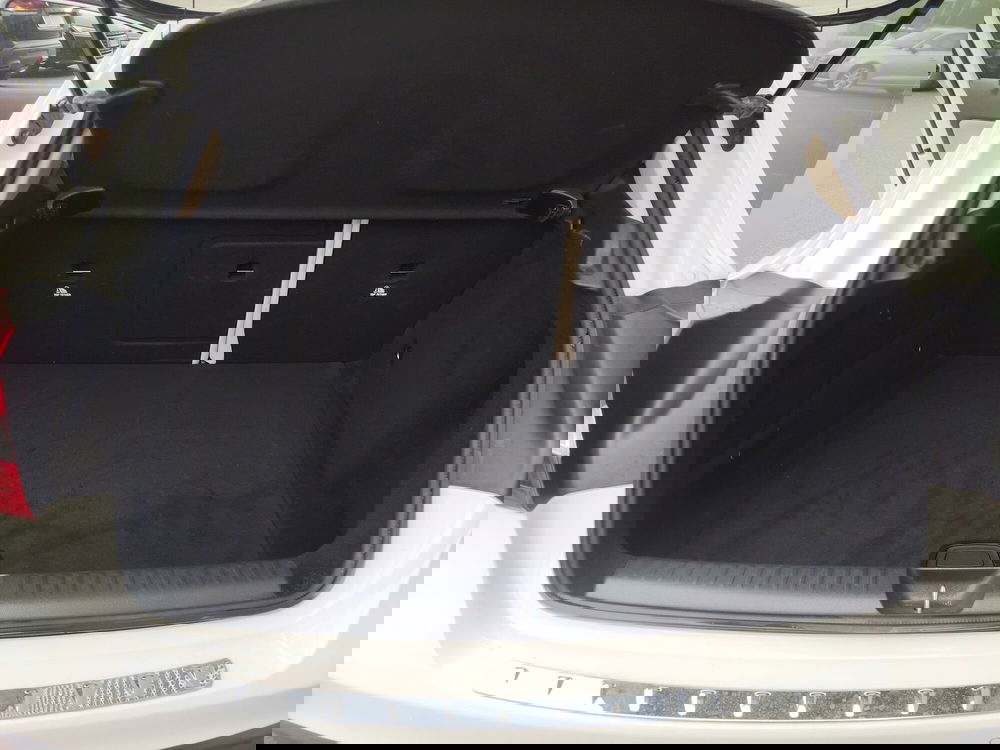 Mercedes-Benz GLA SUV usata a Modena (16)