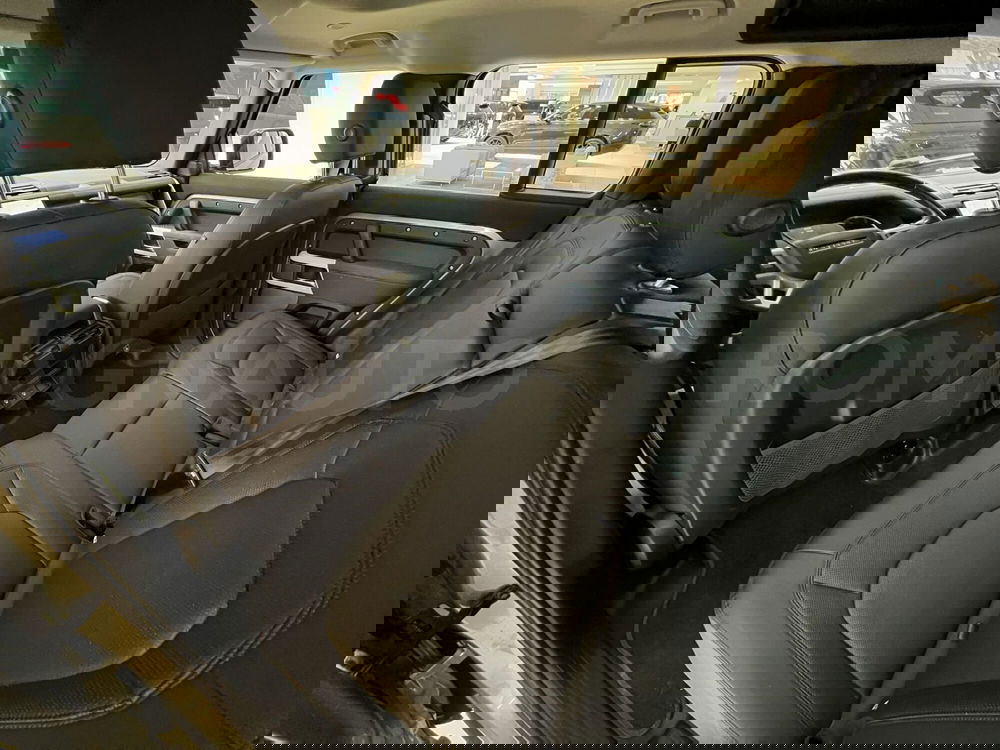 Land Rover Defender usata a Forlì-Cesena (11)