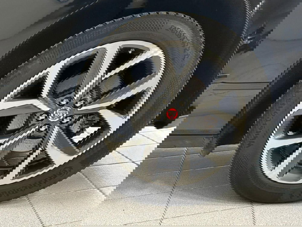 Jaguar I-Pace usata a Verbano Cusio Ossola (9)