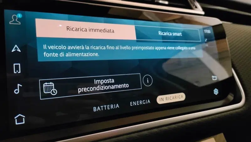 Land Rover Range Rover Velar usata a Verbano Cusio Ossola (11)