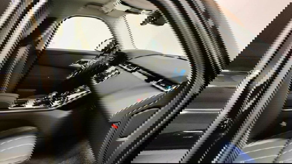 Land Rover Range Rover Velar usata a Verbano Cusio Ossola (3)